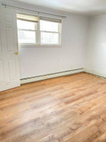 Renting this Huge 2 Bedroom Apartment for $1010 per month