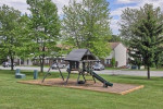 Clubhouse, Walk-In Closets, Maintenance on site