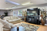 Clubhouse, Walk-In Closets, Maintenance on site