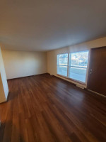 Charming 2BED/1BATH West Allis Townhose Apartment