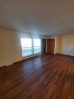 Charming 2BED/1BATH West Allis Townhose Apartment