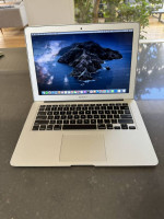 MacBook Air Laptop 13"