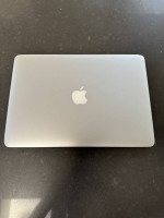 MacBook Air Laptop 13"