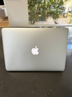 MacBook Air Laptop 13"