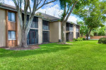 2 Bedroom Fully Renovated Town Home