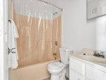 Handicapped Accessible Apartments, Free Parking, Studio