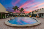 Breakfast Bar, 3 BD, Situated in Kissimmee!