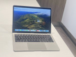 MacBook Air 13" – 256 GB SSD - Works Great - Software