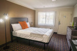 Fully Furnished, Kitchenettes, BAD CREDIT OK!!!!!