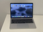 Macbook Pro 13” 2017  /16 GB Ram / Great for Video editing