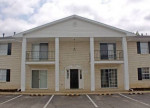 Off Street Parking, On-Site Maintenance, Clubhouse