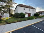 Laundry Facilities, Off Street Parking, Pet Friendly