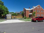 ARL/CLARENDON METRO STOP is 1 block from efc. apt