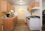 In Ypsilanti, 2B/1B, Oversized Closets