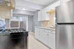Taylor- Beautiful 2 Bedroom 1.5 Bath Condo Available Now!