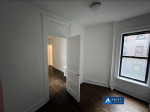 Very specious and NO-FEE apartment!