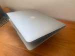 13” Macbook Air 1.4i5 8r 128sd / 2014