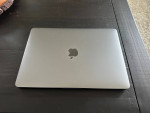APPLE MACBOOK PRO 13" Touch Bar 2.8Ghz Quad Core i7, 16GB Ram, 1TB SSD
