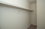 BEAUTIFUL 2 BD W/ RENOVATED KITCHEN IN GATED COMMUNIITY, SILVER SPRING