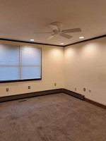 Must Be Seen Large Lovely 5 rooms in 2 family all utilities includes