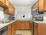 2/bd, In-Unit Washer/Dryer, Located in Rosedale