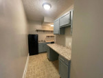 Park Ave! Balcony! Awesome location!!! --Heat Included! -Avail April 1