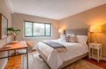 2 br. Journal Square walk to Path/India square-no broker fees