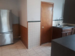 Small 2bdrm, AC,stainless,lighting, March 1st,parking,laundry