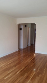 LARGE 2 BEDROOM APARTMENT @ 47 19 NEWTOWN