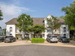 Beautifully Landscaped Grounds, Resident Perks, 2/BD 2/BA
