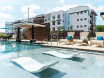 Situated in Hampton!, 2/BD 2/BA, Art Studio