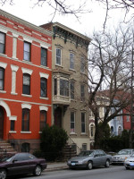 *** Roommate in a Three Bedrooms Apartment ***