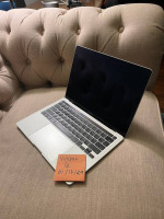 Apple 2020 M1 MacBook Pro 13”
