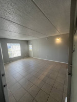 One Bedroom apartment.! One-month Free rent Special!!!!