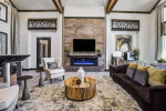 Magnificent luxury building. 3 bed, 2 ba, 1308 sqft. Stop by today!