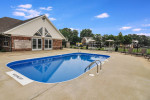 Rent a 916 sqft 2 bed / 1 bath with washer & dryer!