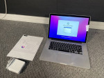 2015 MacBook Pro 15" Laptop Quad-Core i7 2.5 GHz 16GB RAM 512GB SSD
