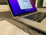 2015 MacBook Pro 15" Laptop Quad-Core i7 2.2 GHz 16GB RAM 256GB SSD