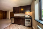 !!..Studio , large open kitchen, dining area