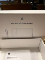 MacBook Pro Power Supply