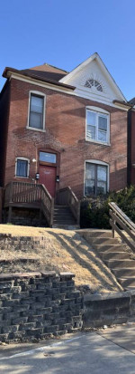 2 Bedroom Close to Ranken Tech
