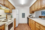 Our serene, garden-style 1 bed, 1 bath is waiting for you! 770 sqft