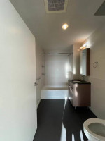 Astoria ~ 2Bed 2Bath APT ~ All utilities + central A/C !!