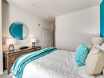 3BD 2BA, Built-in Microwave, 48-hour Maintenance Commitment