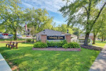 Cat and Dog Heaven! Amazing Pet-Friendly Community! 2 Bed / 1.5 Bath