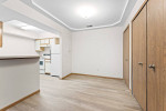Toledo-Cozy 2 Bed 1 Bath Upper