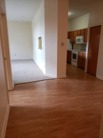 Eaton Rapids !!! APRIL LARGE 2 BEDROOM