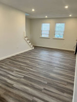 ARLINGTON CENTER** NEW HUGE 2 LEVEL ONE BED~--DECK~NO FEE