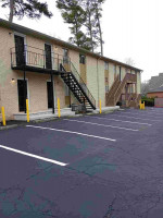 3x2 available- Stop looking, Lease here