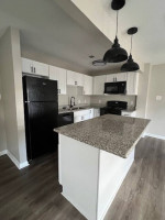 Spacious 1 bed room Ingleside Gardens